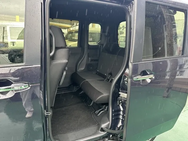 N-BOX(ホンダ)N-BOXカスタム 両側PSD届出済未使用車 4