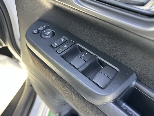 N-BOX(ホンダ)N-BOXカスタムターボ届出済未使用車 14