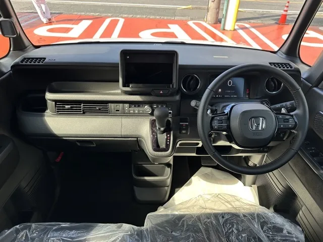 N-BOX(ホンダ)N-BOXカスタムターボ届出済未使用車 5