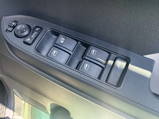 タント(ダイハツ)Xディーラ-試乗車 13
