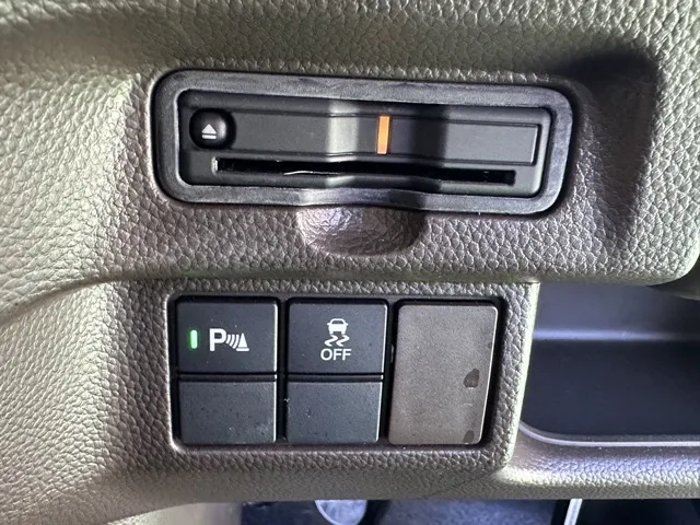 N-BOX(ホンダ)ＬレンタＵＰ 20