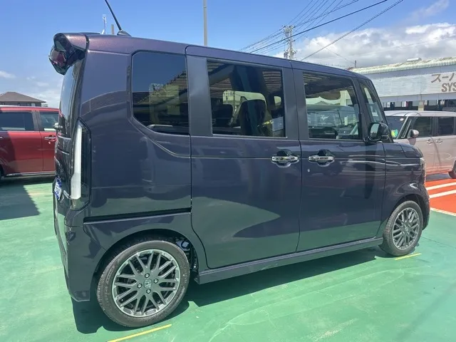 N-BOX(ホンダ)N-BOXカスタムターボ届出済未使用車 11