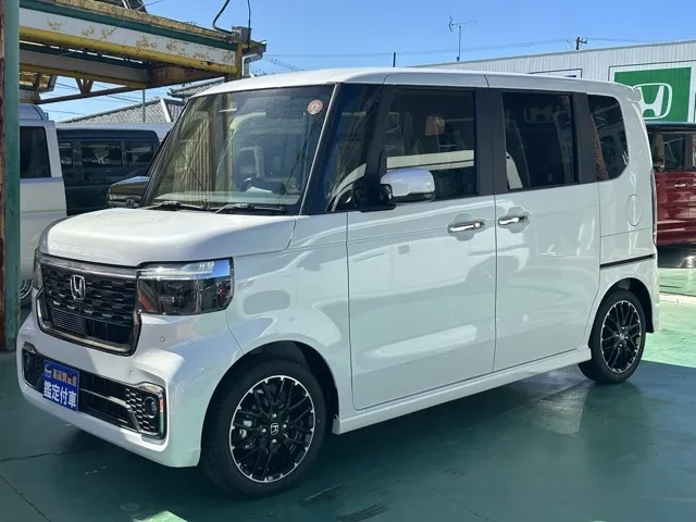 N-BOX(ホンダ)N-BOXカスタムターボ コーディネートスタイル届出済未使用車 1