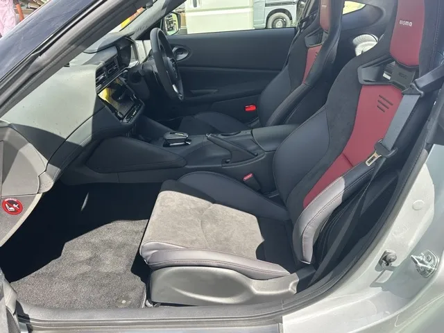 フェアレディZ(ニッサン)ニスモ AT中古車 3