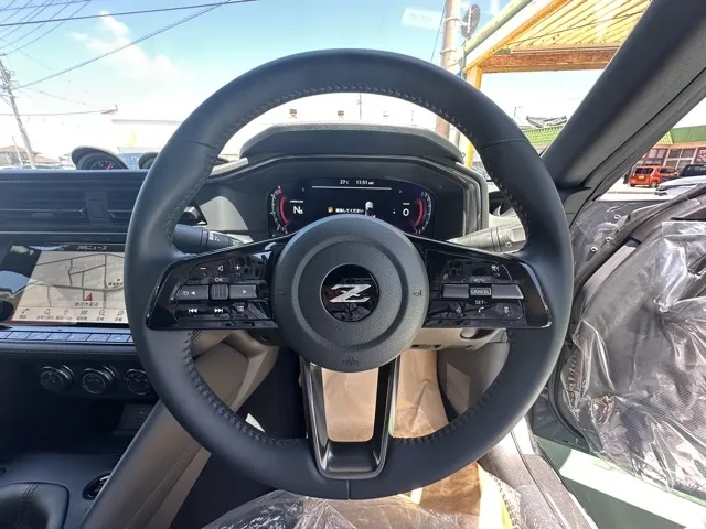 フェアレディZ(ニッサン)バージョンST 6MT登録済未使用車 13
