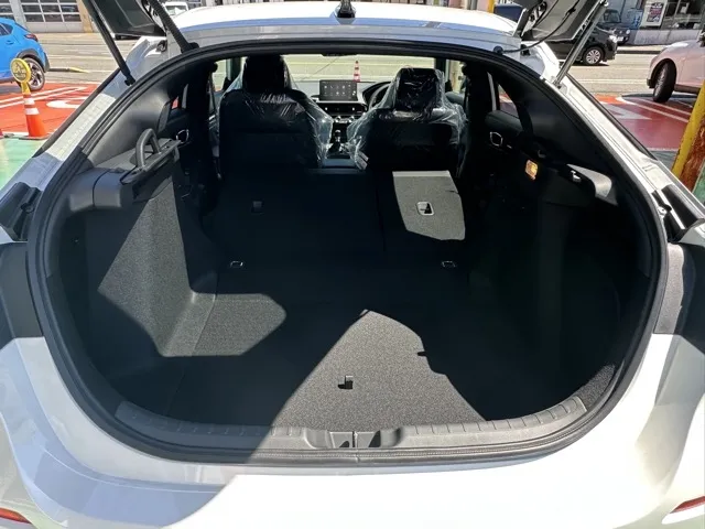 シビック(ホンダ)RS 6MT登録済未使用車 9
