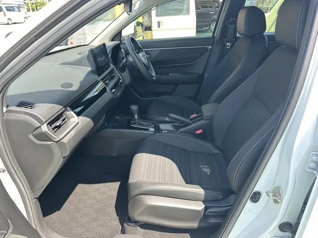 WR-V(ホンダ)Z+中古車 3
