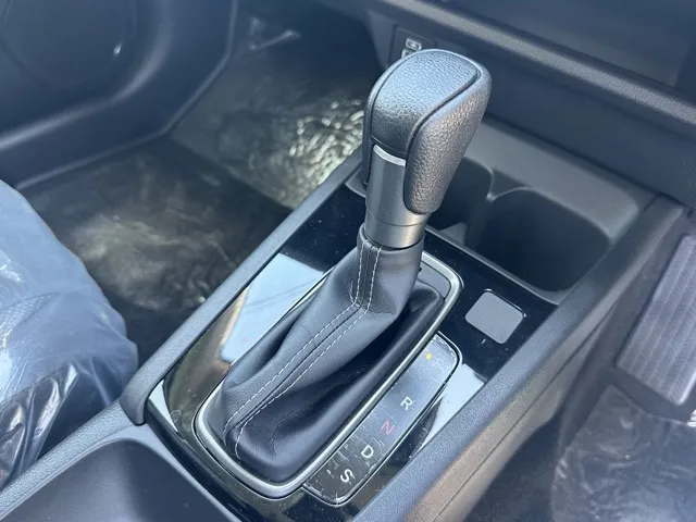 WR-V(ホンダ)X登録済未使用車 15