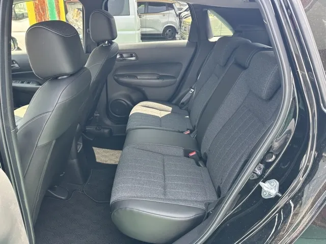 フィット(ホンダ)HOME（ホーム）中古車 4