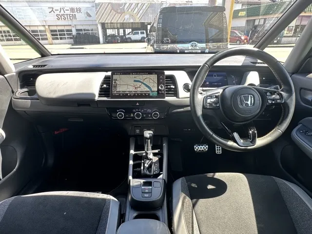 フィット(ホンダ)e：HEV RS中古車 6