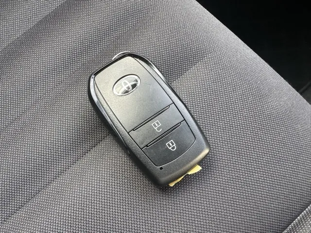ヤリス(トヨタ)Ｇ中古車 25