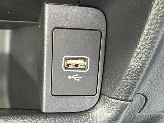 WR-V(ホンダ)Z登録済未使用車 16