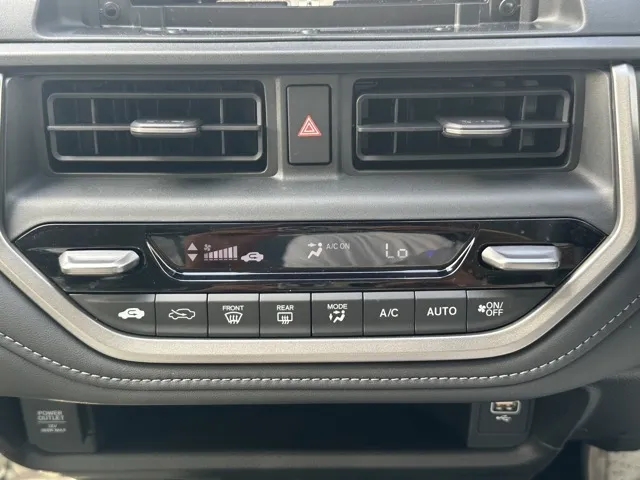 WR-V(ホンダ)Z登録済未使用車 18