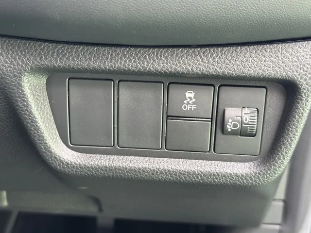 WR-V(ホンダ)Z登録済未使用車 14