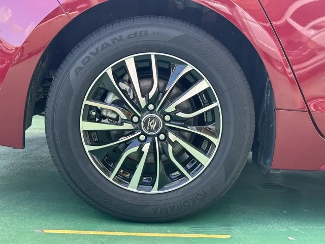 カローラ(トヨタ)ハイブリッドダブルバイビー中古車 11