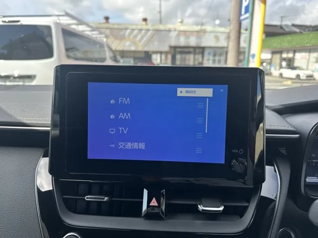 カローラ(トヨタ)ハイブリッドダブルバイビー中古車 18
