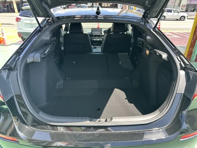 シビック(ホンダ)e：HEV中古車 9