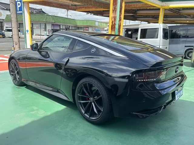 フェアレディZ(ニッサン)バージョンST 6MT登録済未使用車 2
