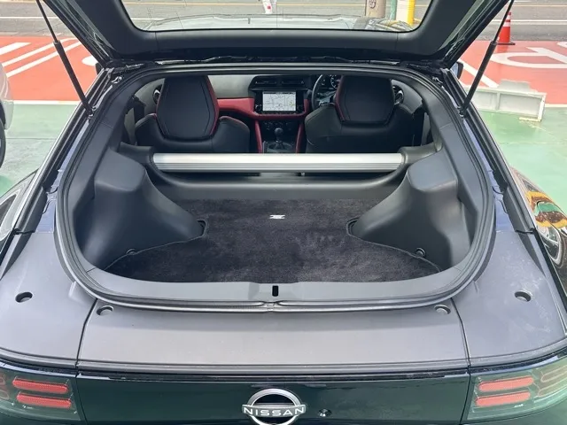 フェアレディZ(ニッサン)バージョンST 6MT登録済未使用車 7