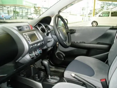 フィット(ホンダ)A中古車 3