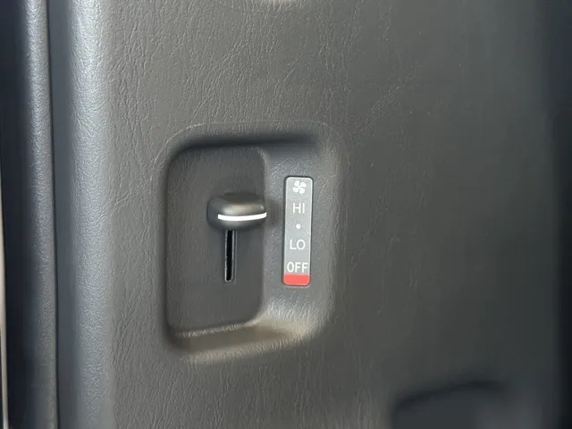 ボンゴ(マツダ)GL 4WD ディーゼル登録済未使用車 10