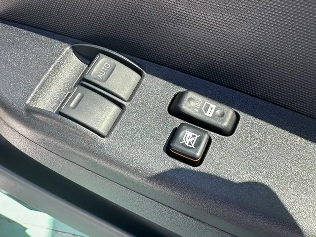 ボンゴ(マツダ)GL 4WD ディーゼル登録済未使用車 17