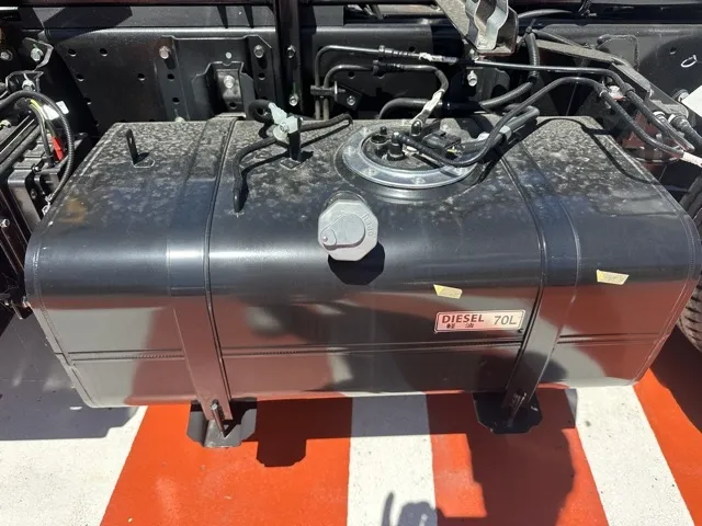 キャンター(三菱)３ｔ ローダースライドダンプレンタ登録済未使用車 5