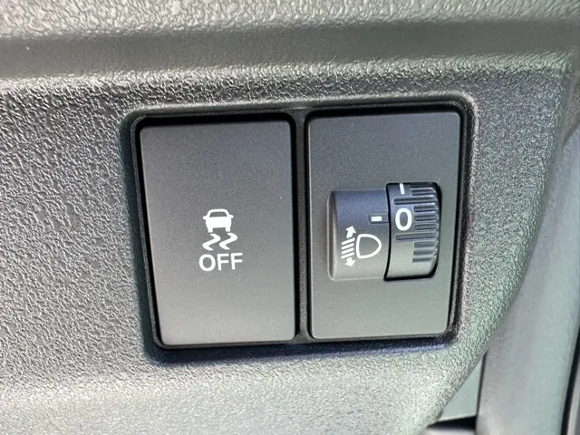 N-BOX(ホンダ)N-BOXカスタムターボ届出済未使用車 16