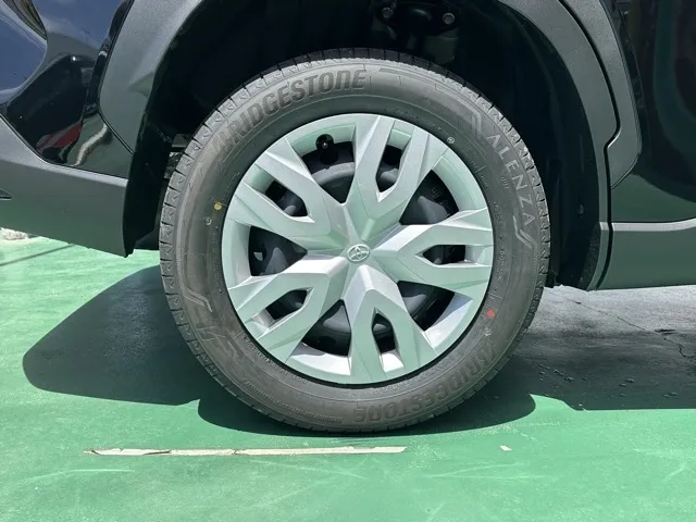 カローラ(トヨタ)ハイブリッドG登録済未使用車 10