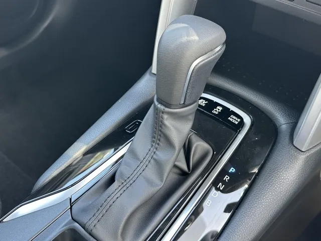 カローラ(トヨタ)ハイブリッドG登録済未使用車 13