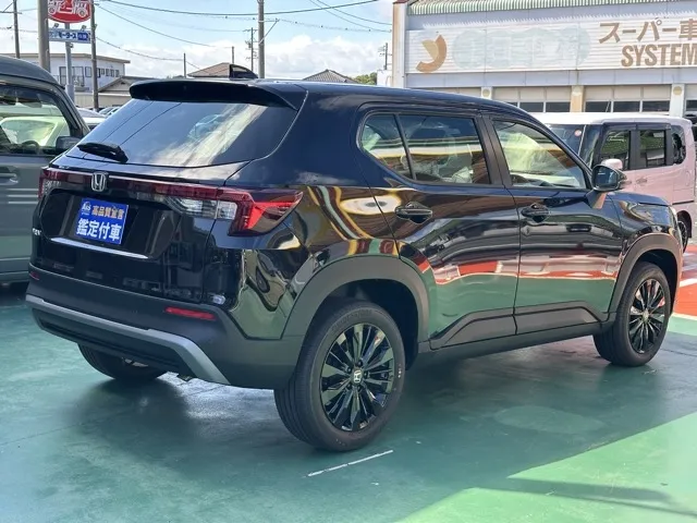 WR-V(ホンダ)Z ブラックスタイル登録済未使用車 12