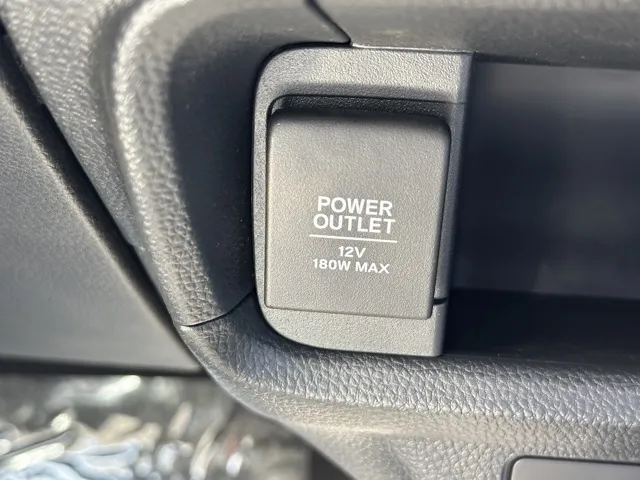 WR-V(ホンダ)Z ブラックスタイル登録済未使用車 16