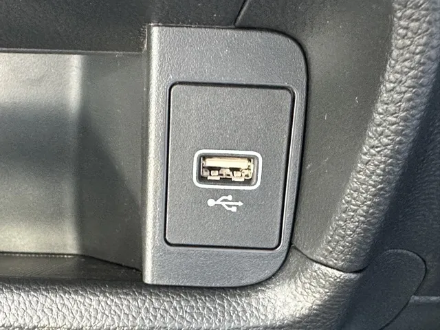 WR-V(ホンダ)Z ブラックスタイル登録済未使用車 17