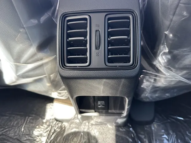 WR-V(ホンダ)Z ブラックスタイル登録済未使用車 5