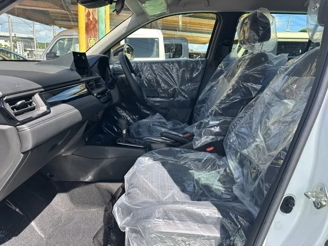WR-V(ホンダ)Z ブラックスタイル登録済未使用車 3