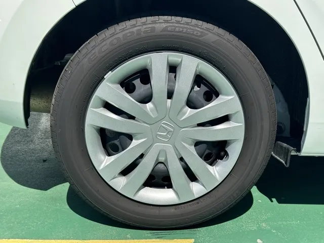 フィット(ホンダ)HOME（ホーム）中古車 11