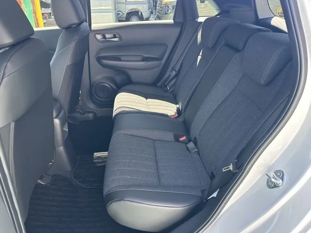 フィット(ホンダ)HOME（ホーム）中古車 4
