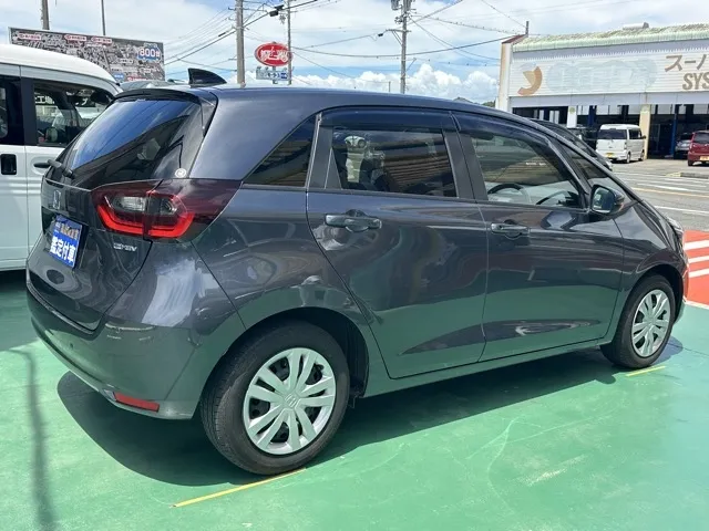 フィット(ホンダ)e：HEV ホーム中古車 9