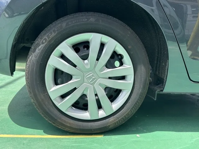 フィット(ホンダ)e：HEV ホーム中古車 10