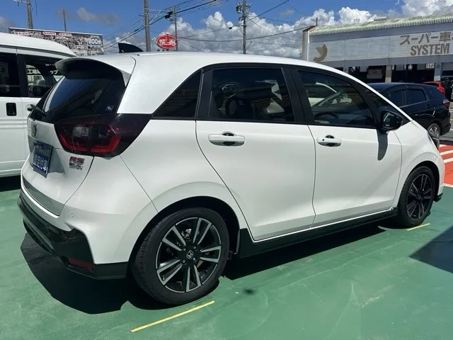 フィット(ホンダ)e：HEV RS中古車 9