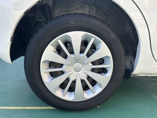 パッソ(トヨタ)X中古車 11