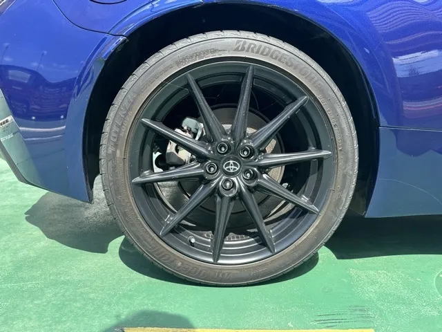 GR86(トヨタ)RZ AT中古車 9