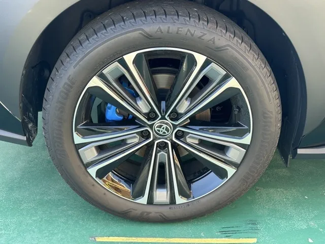 bZ4X(トヨタ)Z中古車 11