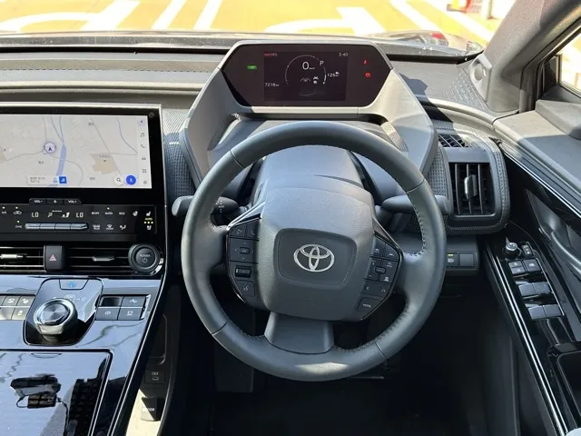 bZ4X(トヨタ)Z中古車 6