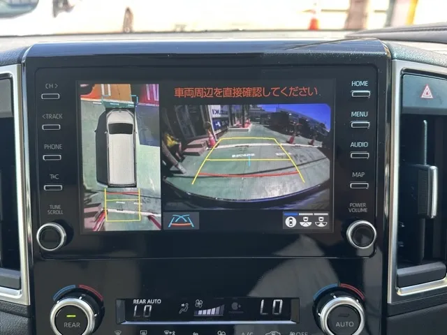 グランエース(トヨタ)プレミアム 6人中古車 21