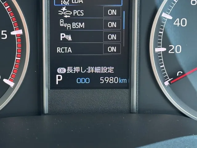 グランエース(トヨタ)プレミアム 6人中古車 28