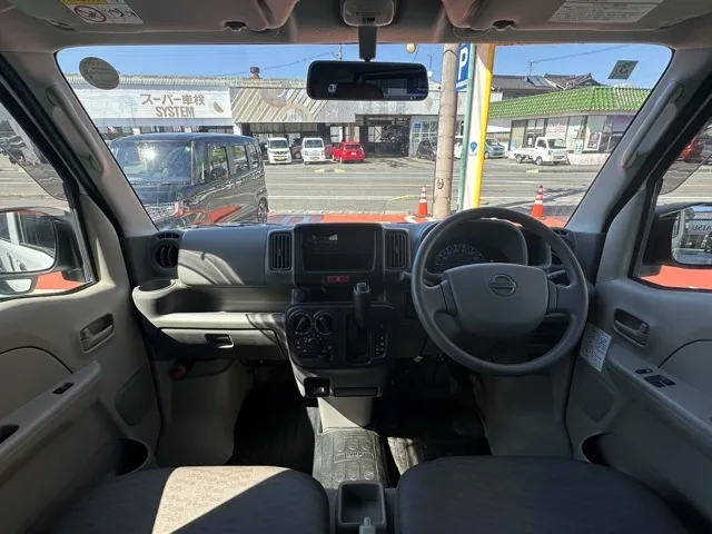エブリイ(スズキ)NV１００クリッパーDX 4WD 5AGS中古車 5