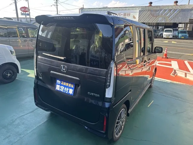 N-BOX(ホンダ)N-BOXカスタムターボ届出済未使用車 12