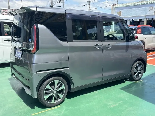 eKクロススペース(三菱)Ｔ中古車 12