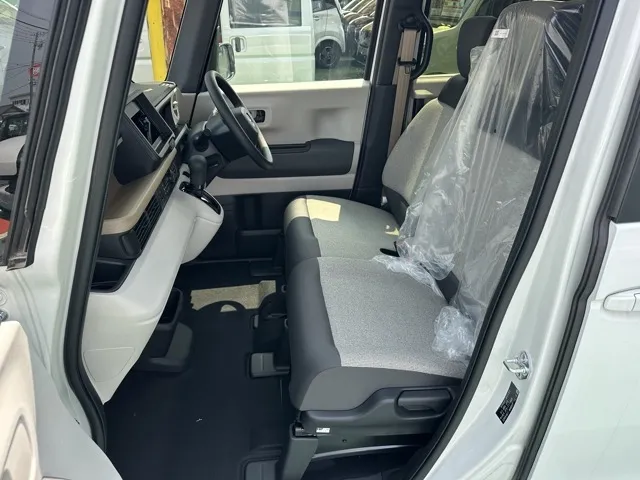 N-BOX(ホンダ)N-BOX届出済未使用車 3